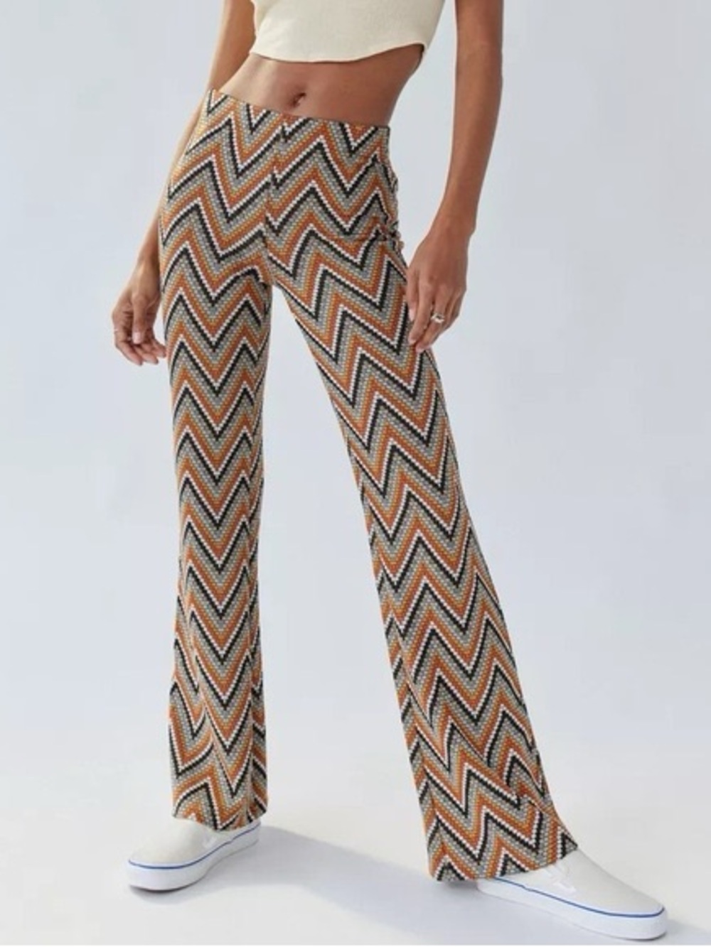 UO Bryn Pull-On Flare Pant